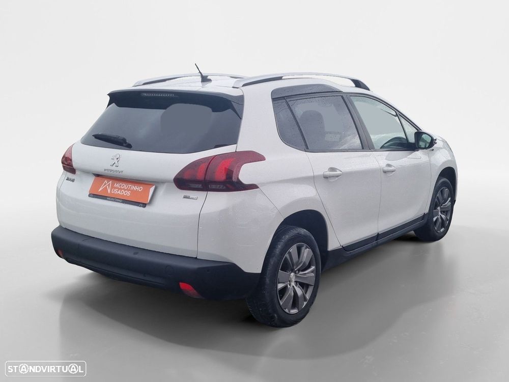 Peugeot 2008 1.2 PureTech Style - 5