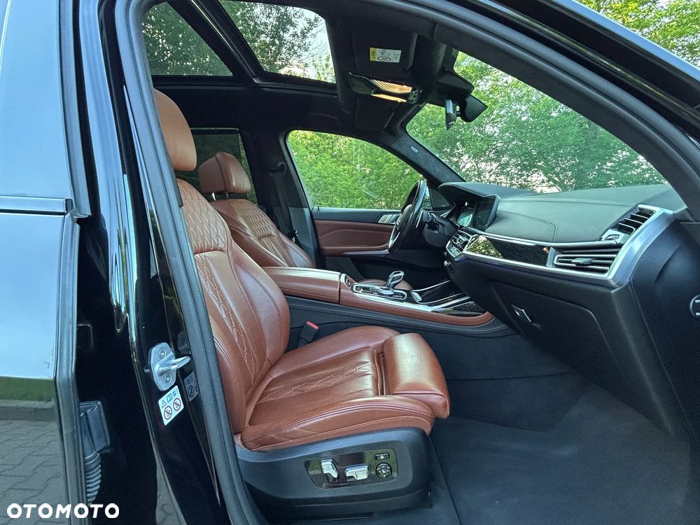 BMW X7 - 17