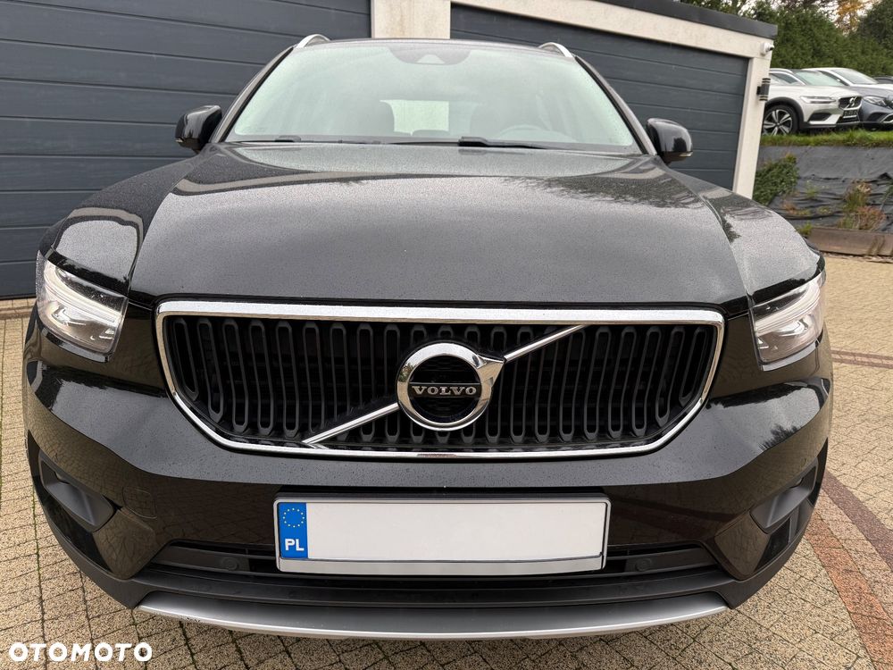 Volvo XC 40 T3 Geartronic Momentum Pro - 12