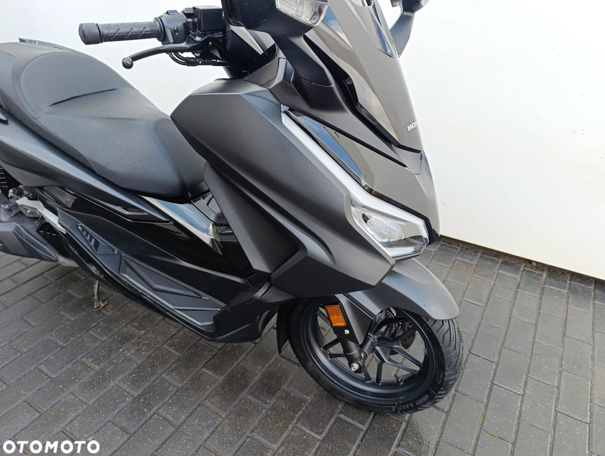 Honda NSS - 25
