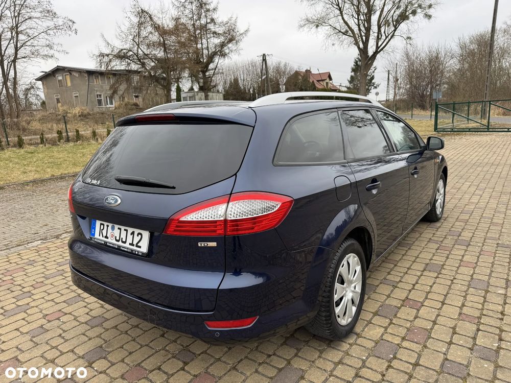 Ford Mondeo - 4