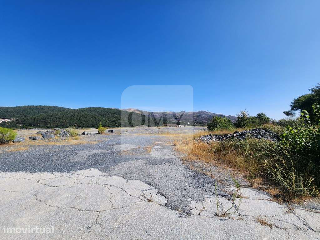 Propriedade com 13 Hectares Junto ao Nó do IP4 - Campeã, Vila Real - Grande imagem: 4/9