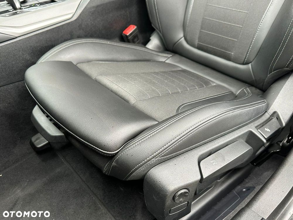 BMW Seria 3 - 15