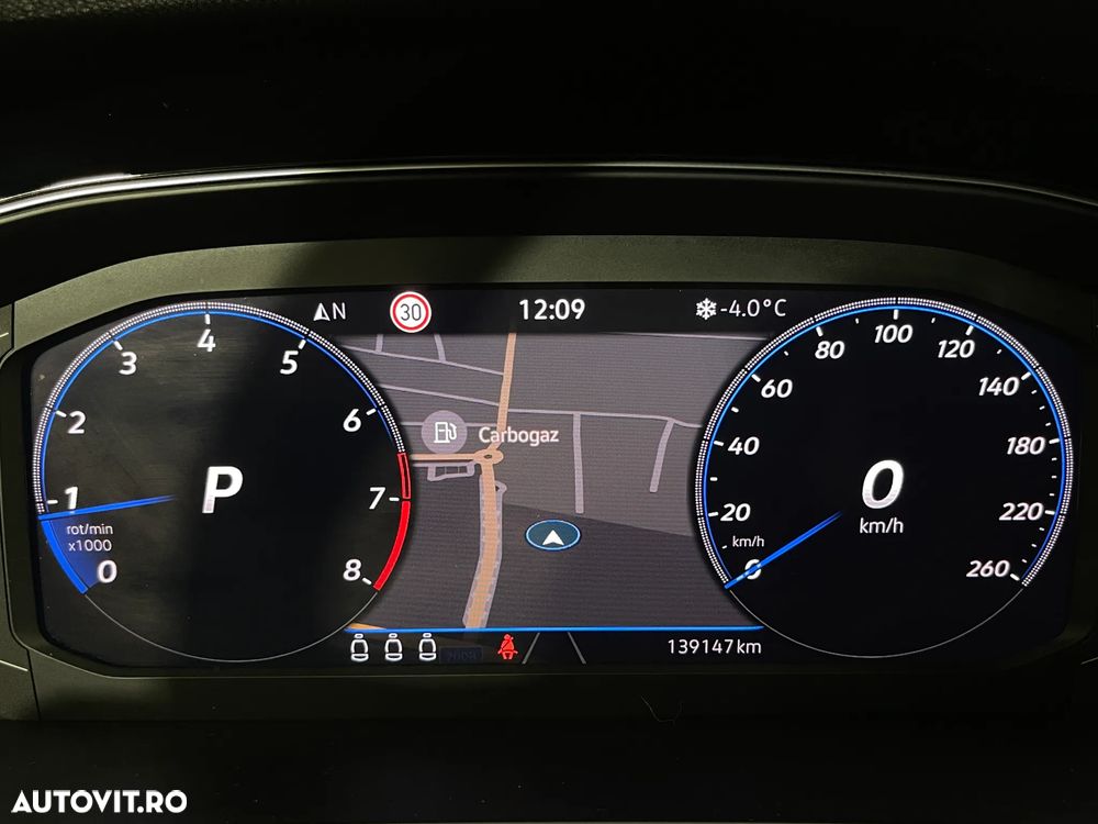 Volkswagen Passat 1.5 TSI ACT OPF DSG Comfortline - 28