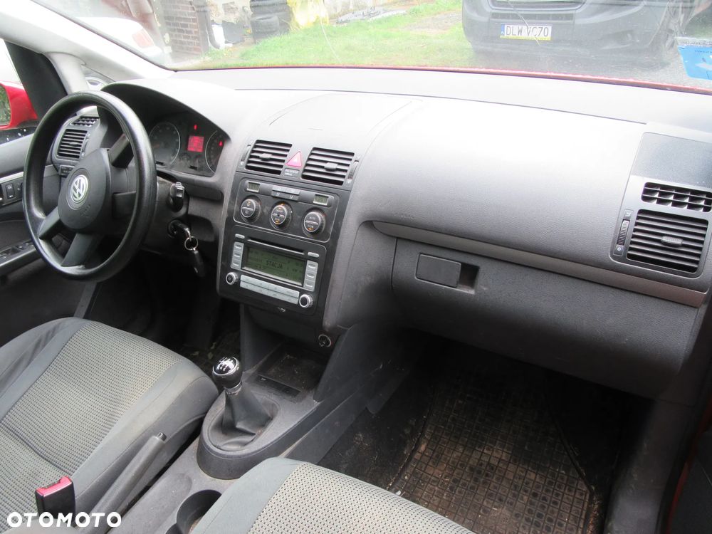 Volkswagen Touran 1.4 TSI Comfortline - 10
