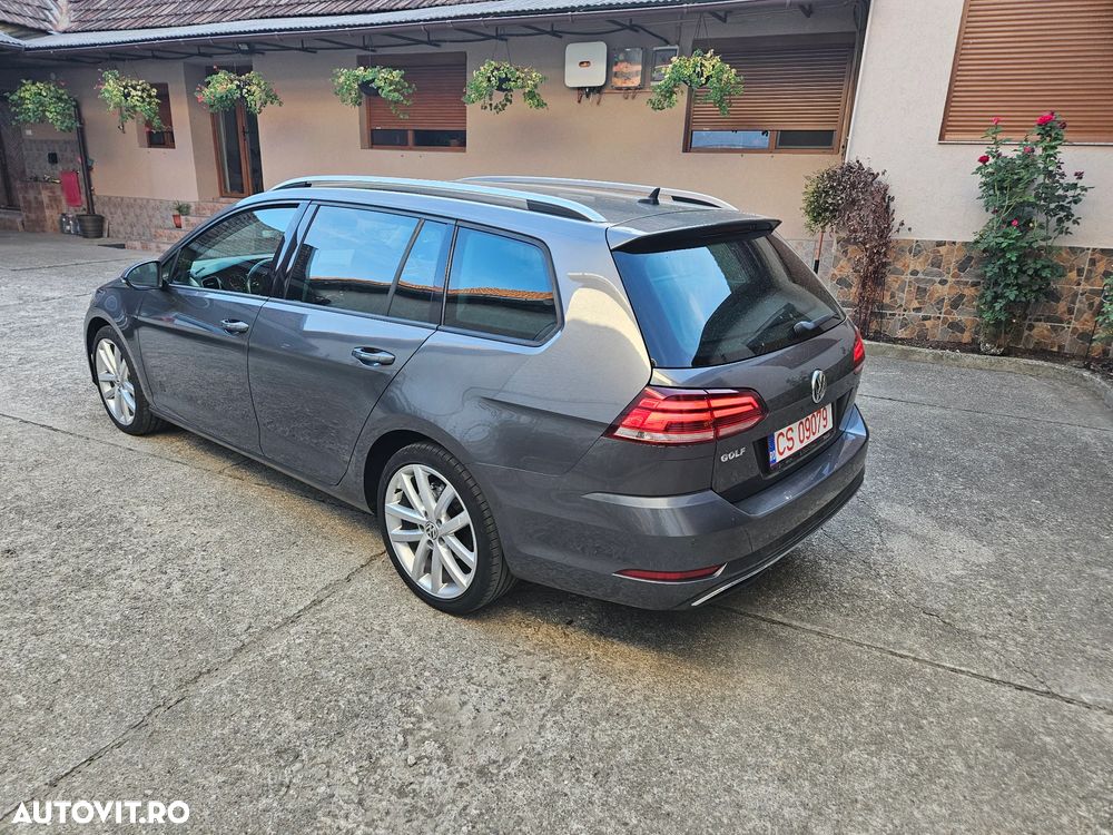 Volkswagen Golf - 3