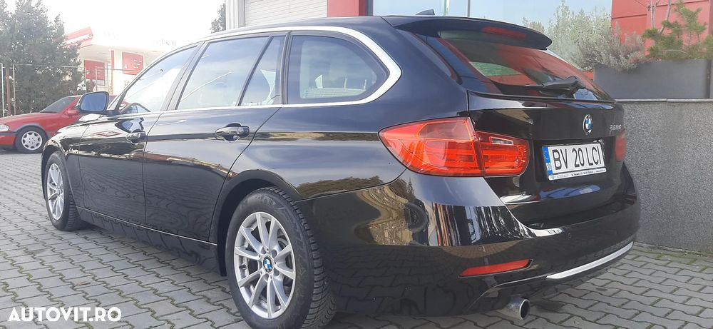 BMW Seria 3 320d EfficientDynamics Edition - 12