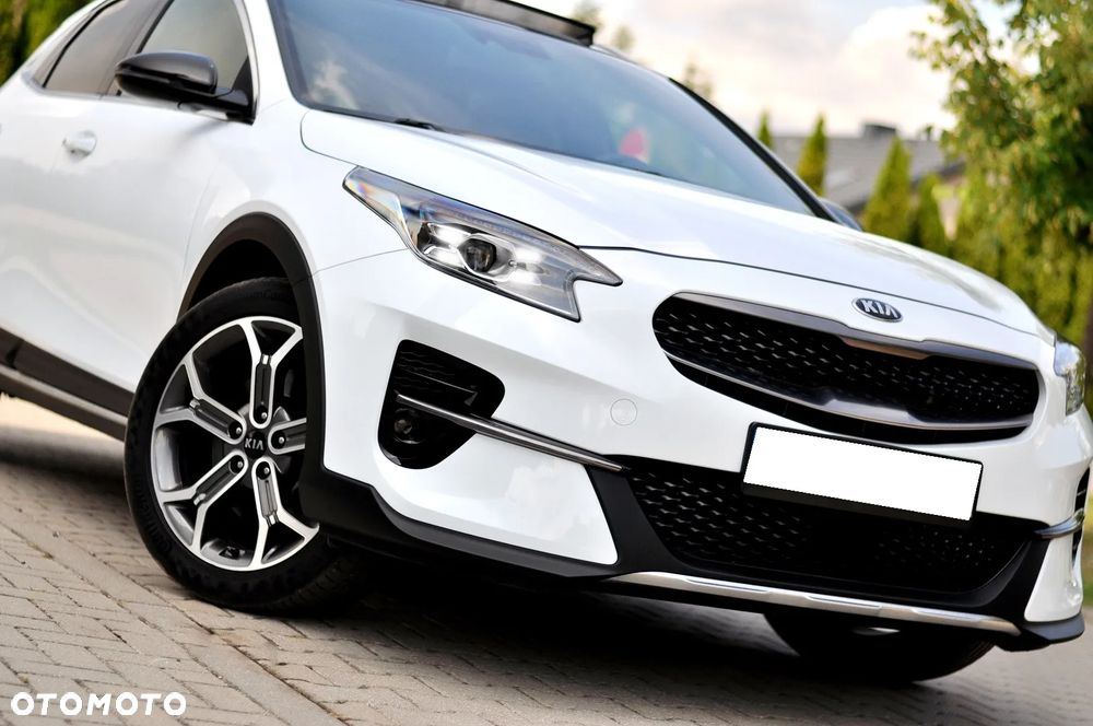 Kia XCeed 1.6 T-GDI OPF DCT7 PLATINUM - 10