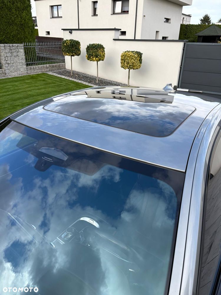 BMW Seria 7 - 10
