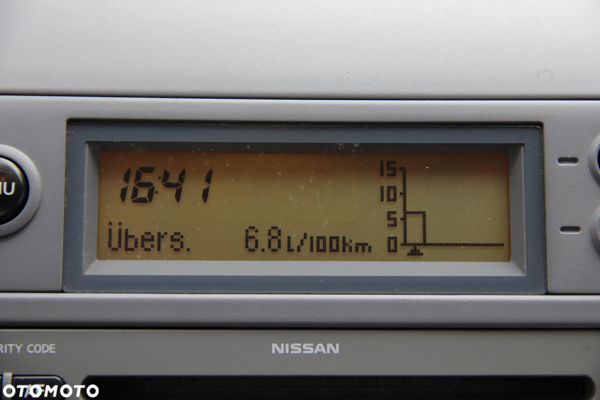 Nissan Micra - 25