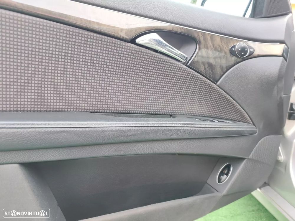 Mercedes-Benz E 220 CDI Avantgarde - 13