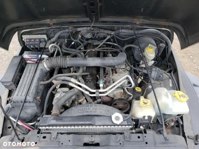 Jeep Wrangler 3.8 Sahara - 11