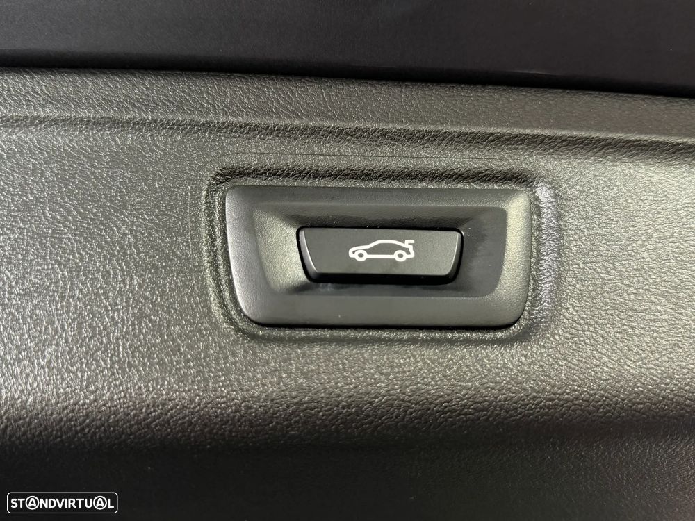 BMW 320 e Corporate Edition Auto - 50