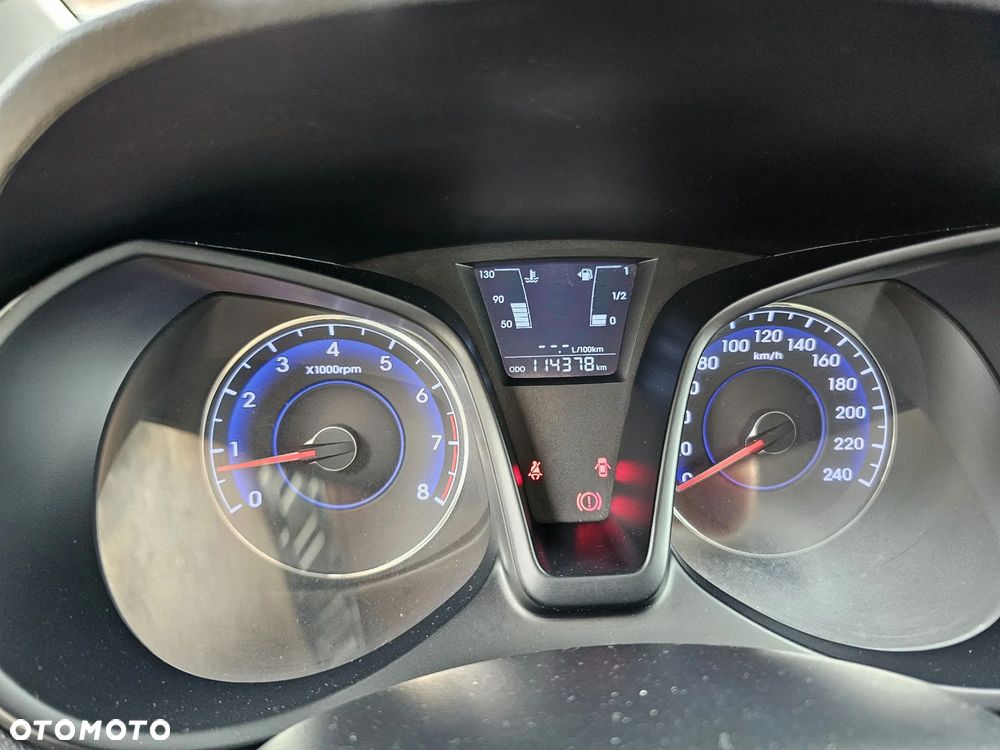 Hyundai ix20 - 24