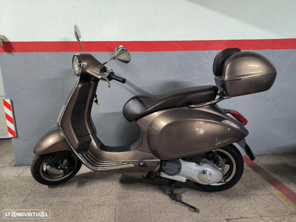 Vespa 125 Primavera - 1