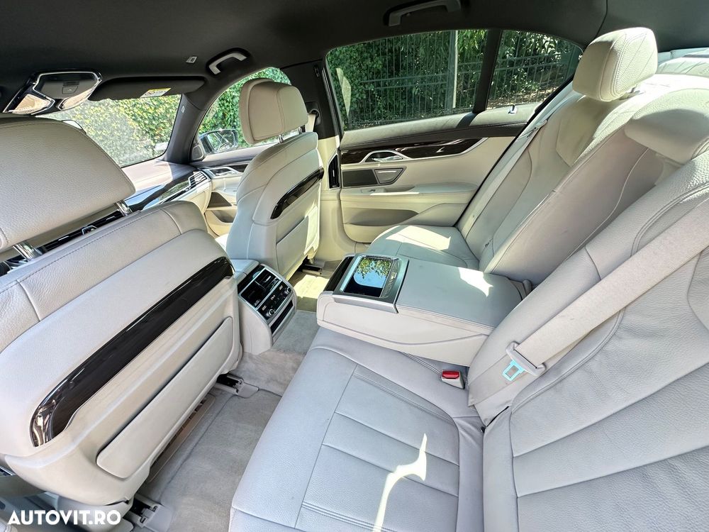 BMW Seria 7 730d xDrive - 5