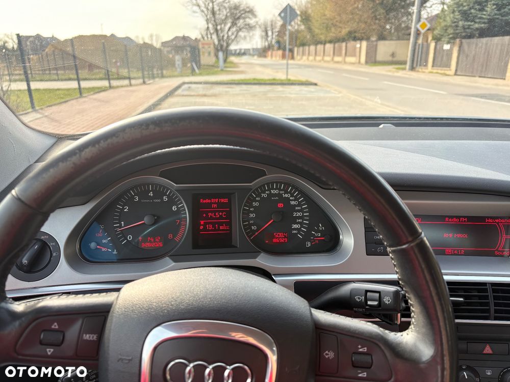 Audi A6 Limousine 2.4 - 7