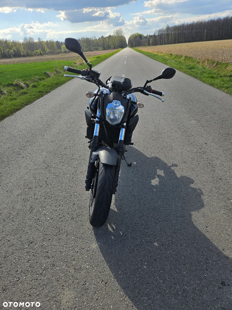 Yamaha MT - 7