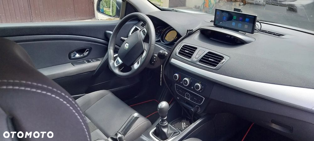 Renault Megane - 11