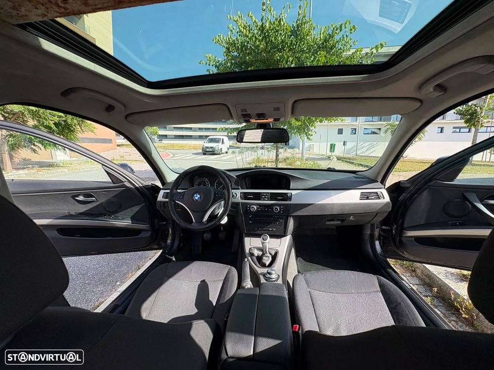 BMW 320 d Navigation - 11