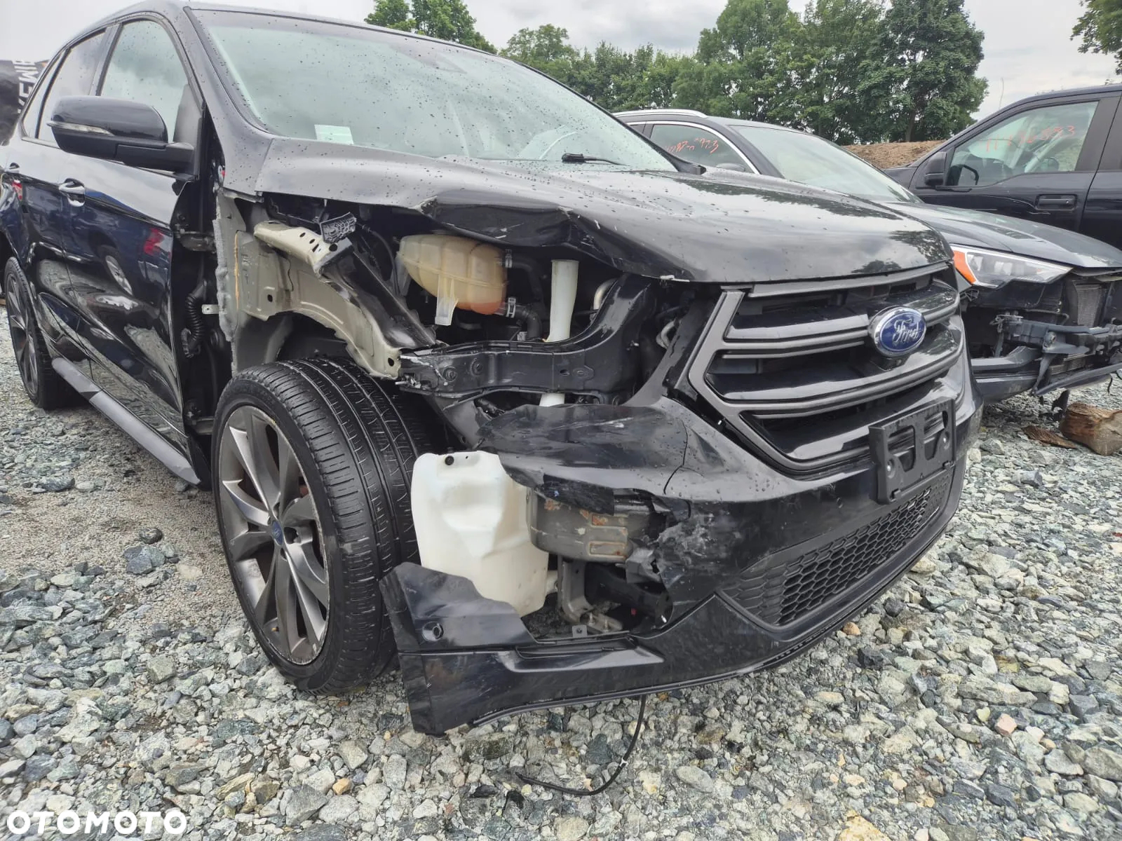 Ford Edge - 4