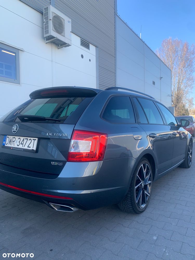 Skoda Octavia 2.0 TDI RS DSG - 13