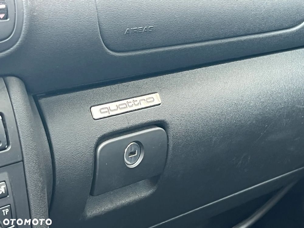 Audi A3 3-drzwiowe 1.8T Quattro Ambiente - 10