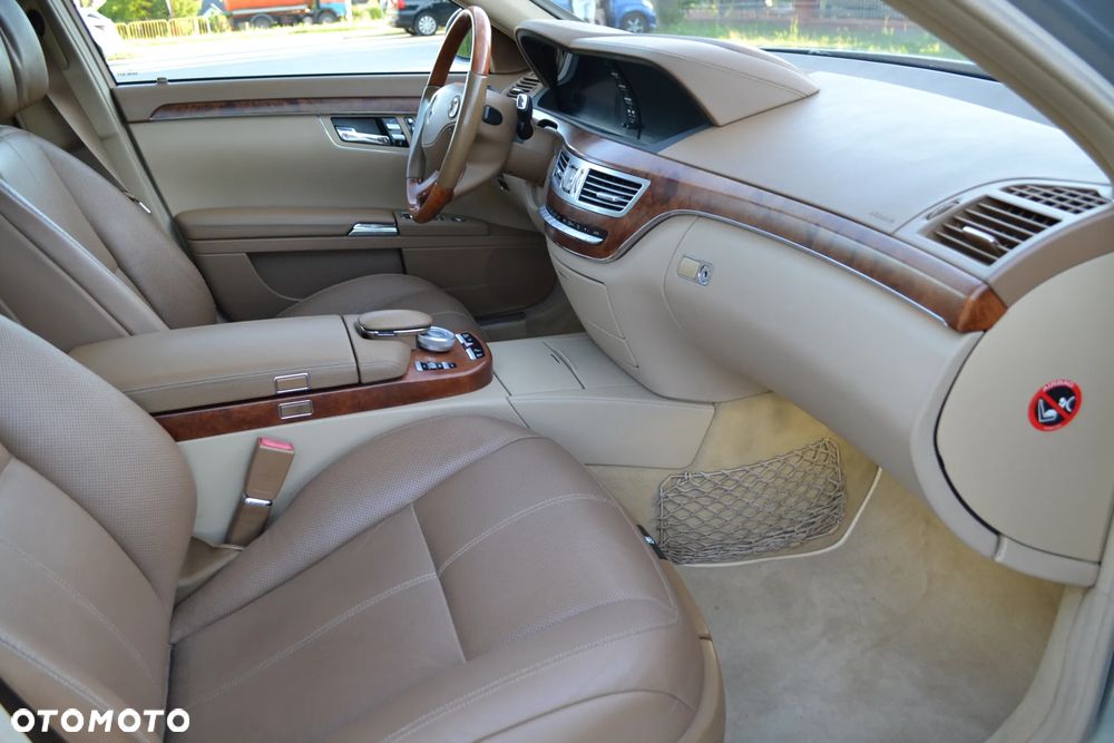 Mercedes-Benz Klasa S 500 7G-TRONIC - 28