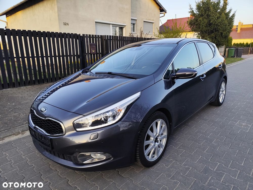 Kia Ceed 1.6 CRDi 128 Vision - 2