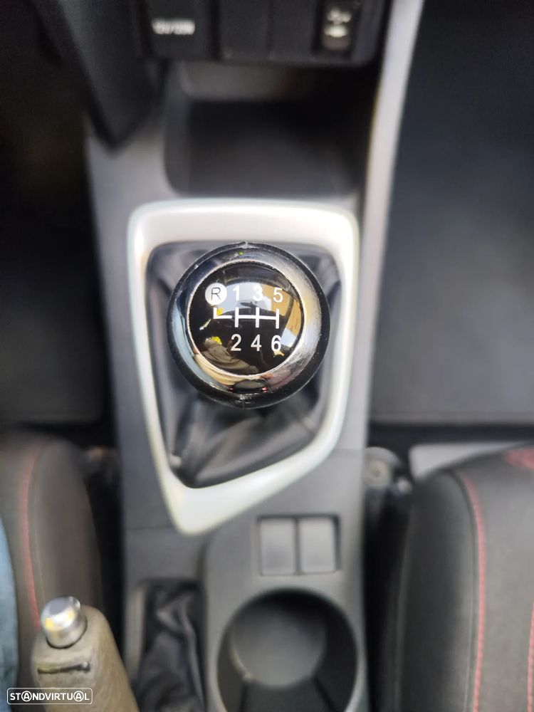 Toyota Auris Touring Sports 1.4 D-4D Comfort+Pack Sport - 38