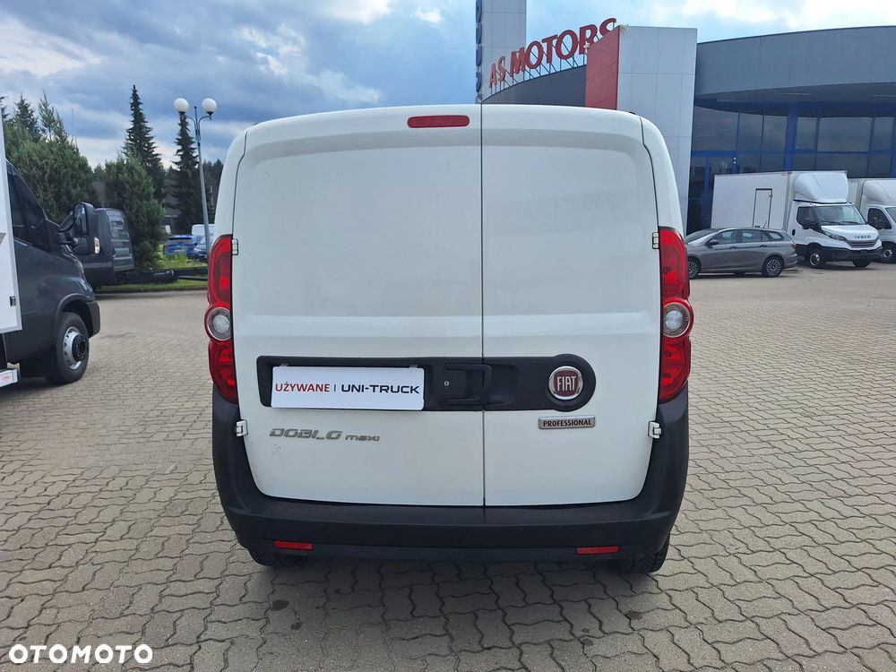 Fiat Doblo Maxi diesel 1,6 105KM blaszak 3 osobowy Krajowy FV23% - 6