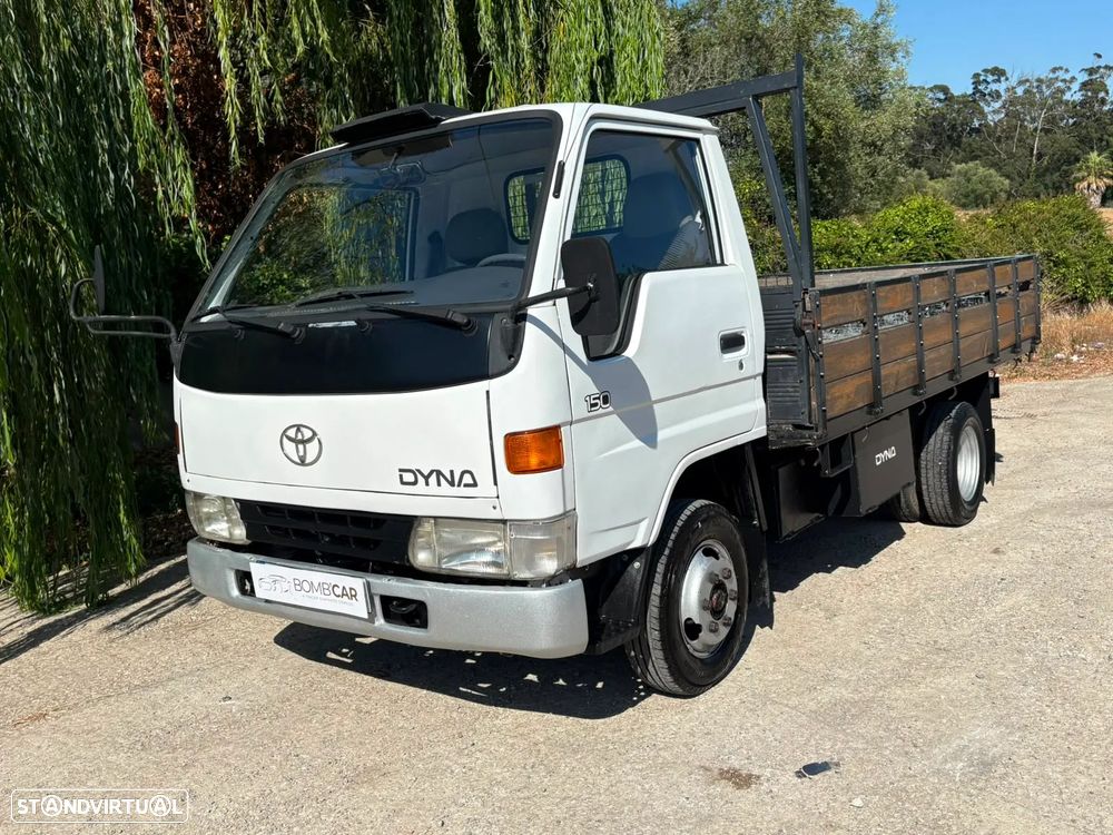 Toyota Dyna 150 2.8 - 2