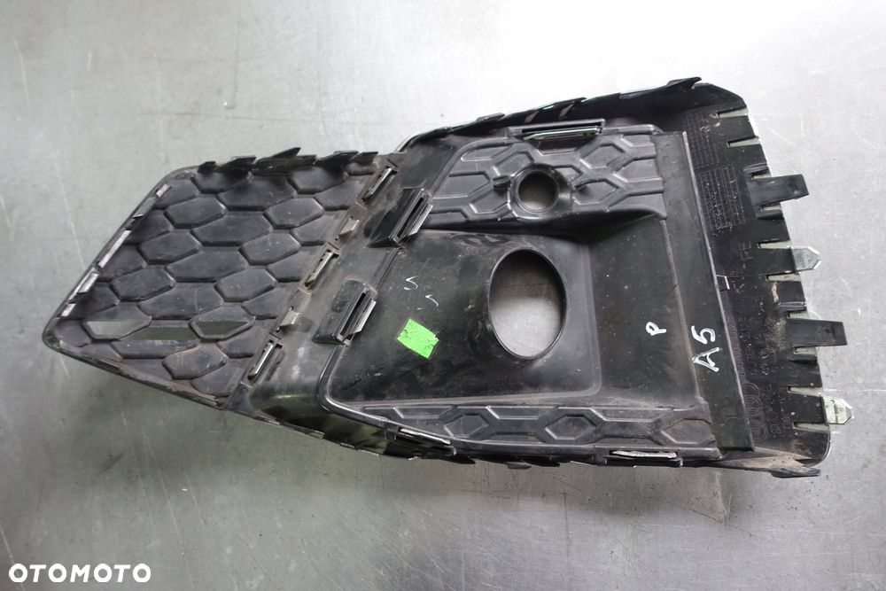 KRATKA ZDERZAKA PRAWA AUDI A5 S5 LIFT SLINE - 4