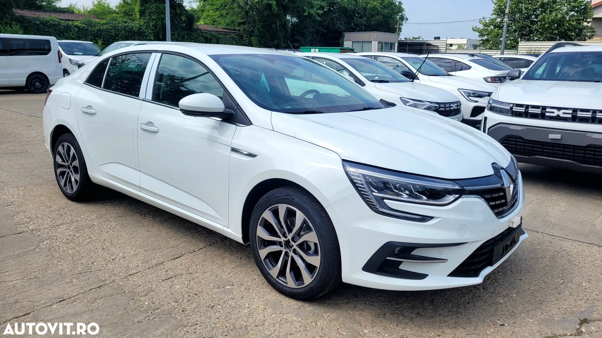 Renault Megane TCe 140 GPF Techno - 3