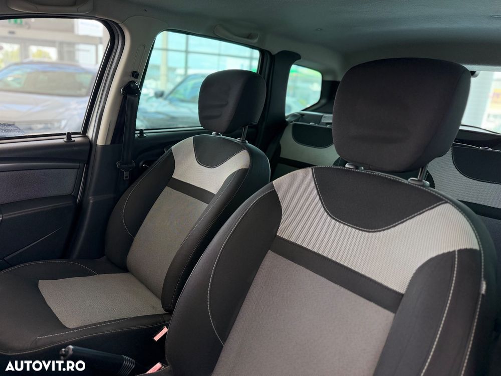 Dacia Duster TCe 125 4x2 Laureate - 14