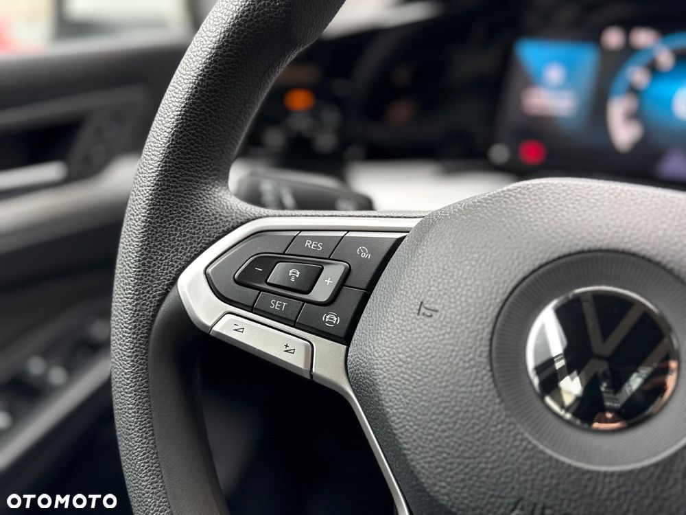 Volkswagen Golf VIII 1.0 TSI - 38