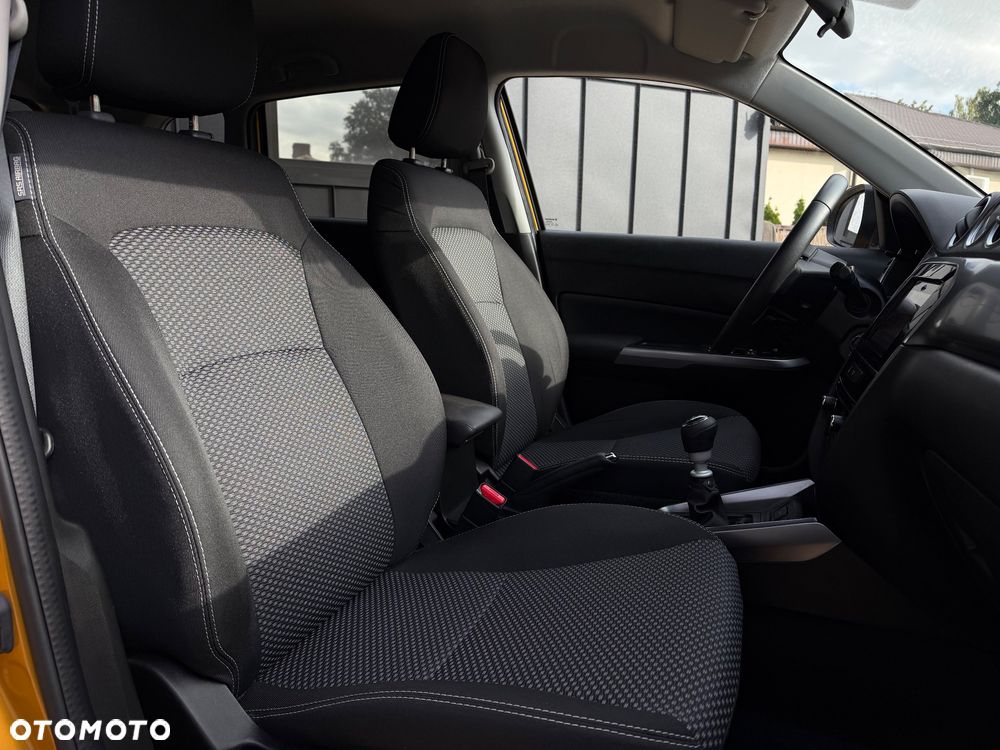 Suzuki Vitara 1.4 Boosterjet Premium 4WD - 28