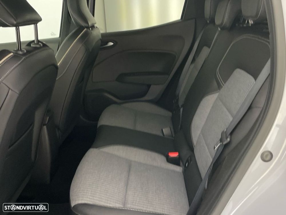 Renault Clio 1.0 TCe Techno - 12