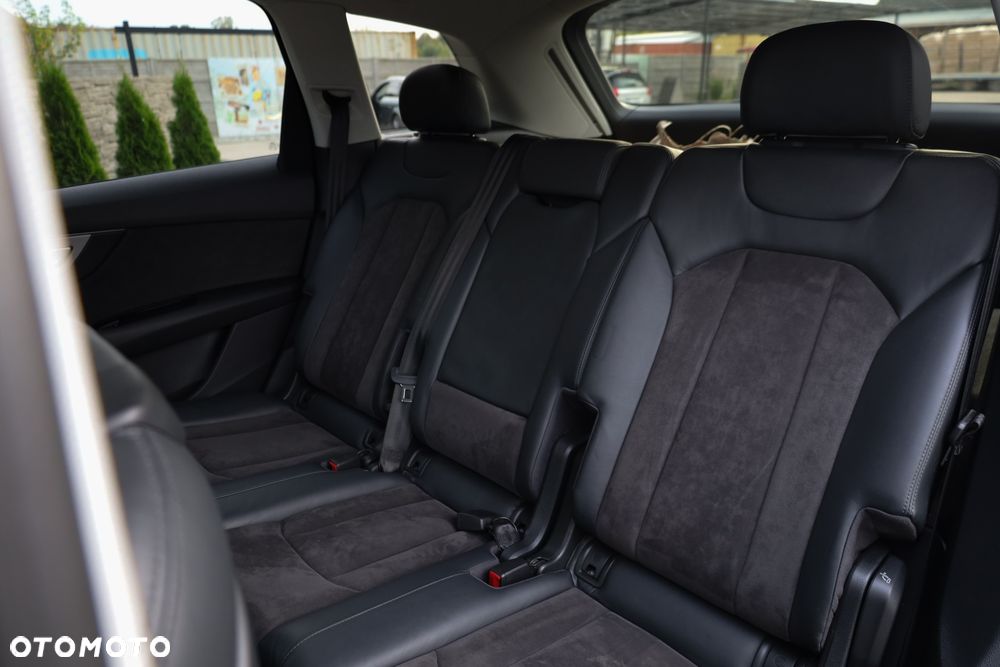 Audi Q7 3.0 TDI ultra Quattro Tiptr - 16