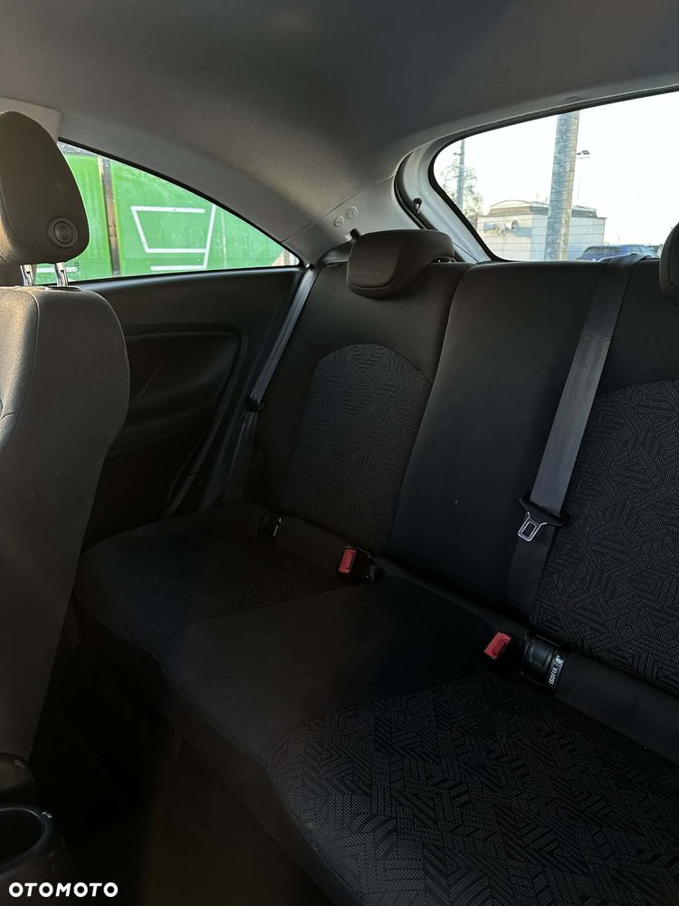 Opel Corsa 1.4 Color Edition - 26