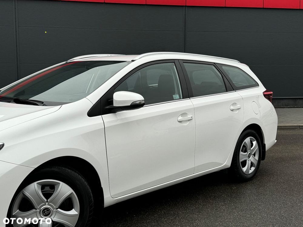 Toyota Auris 1.6 Comfort - 15
