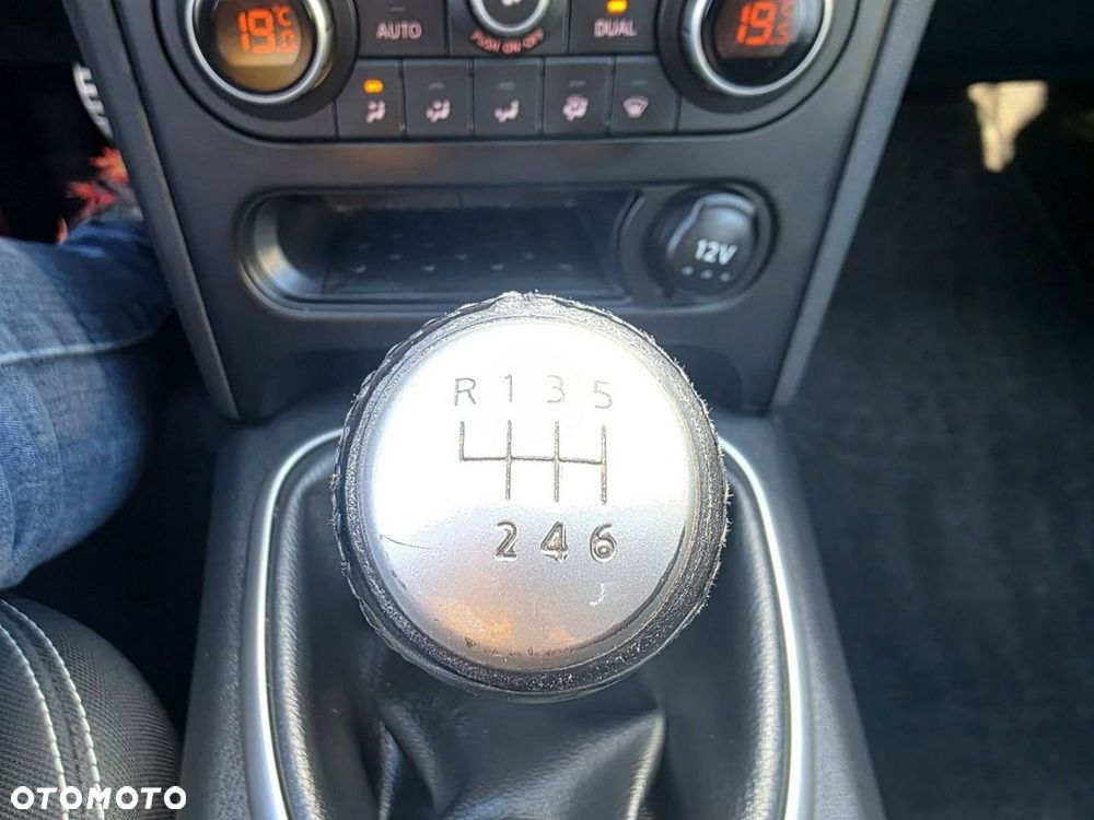 Nissan Qashqai 1.6 DCi Tekna EU6 - 20