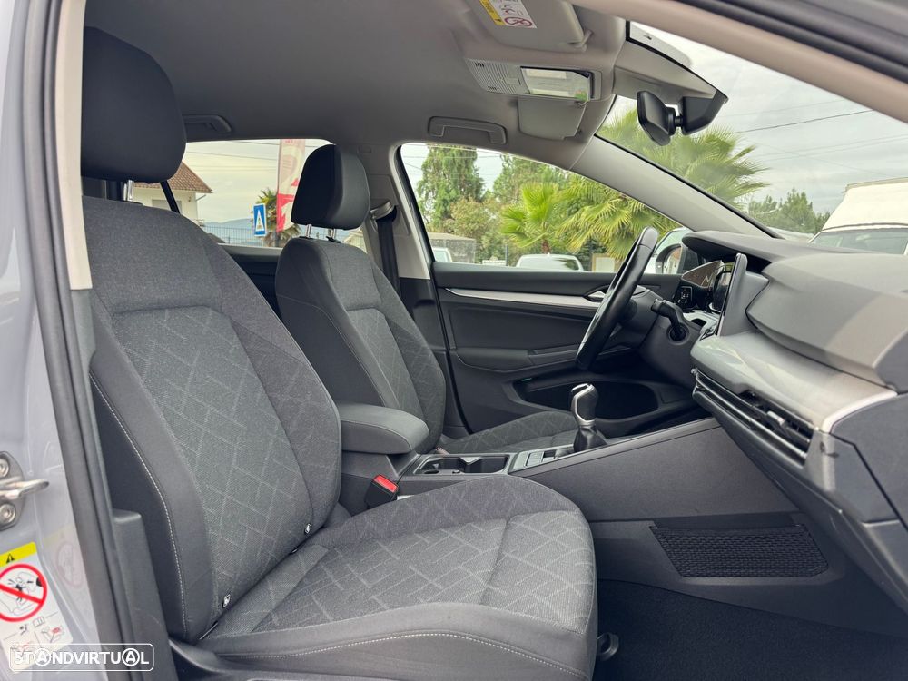 VW Golf Variant 2.0 TDi Life - 30