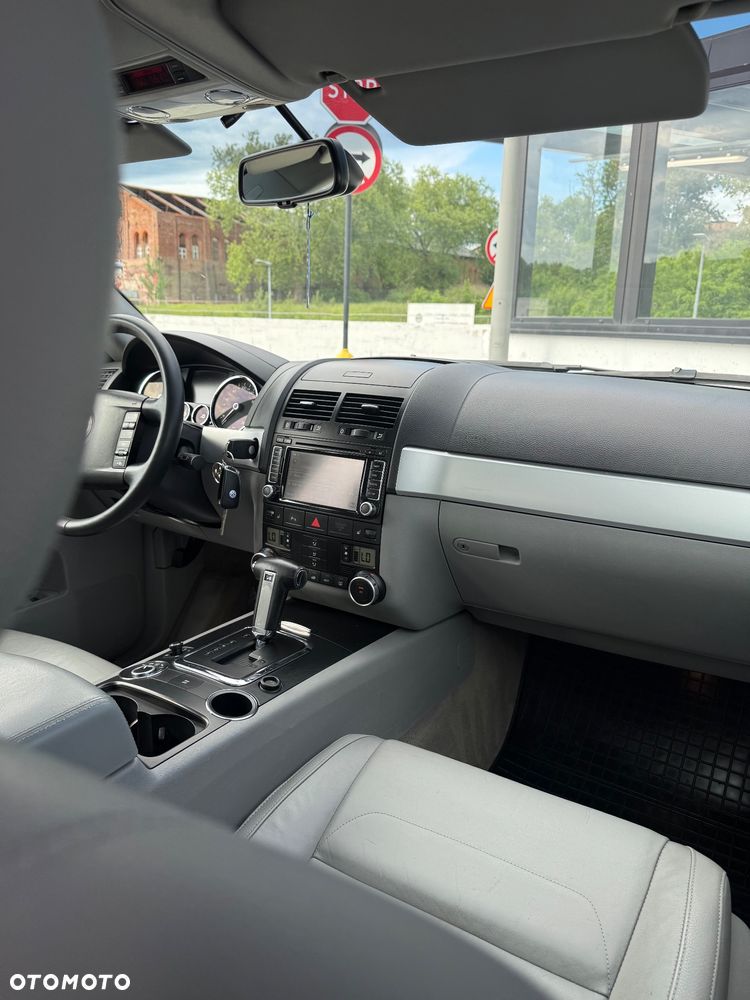 Volkswagen Touareg 3.0 V6 TDI DPF Perfect Tiptr - 25