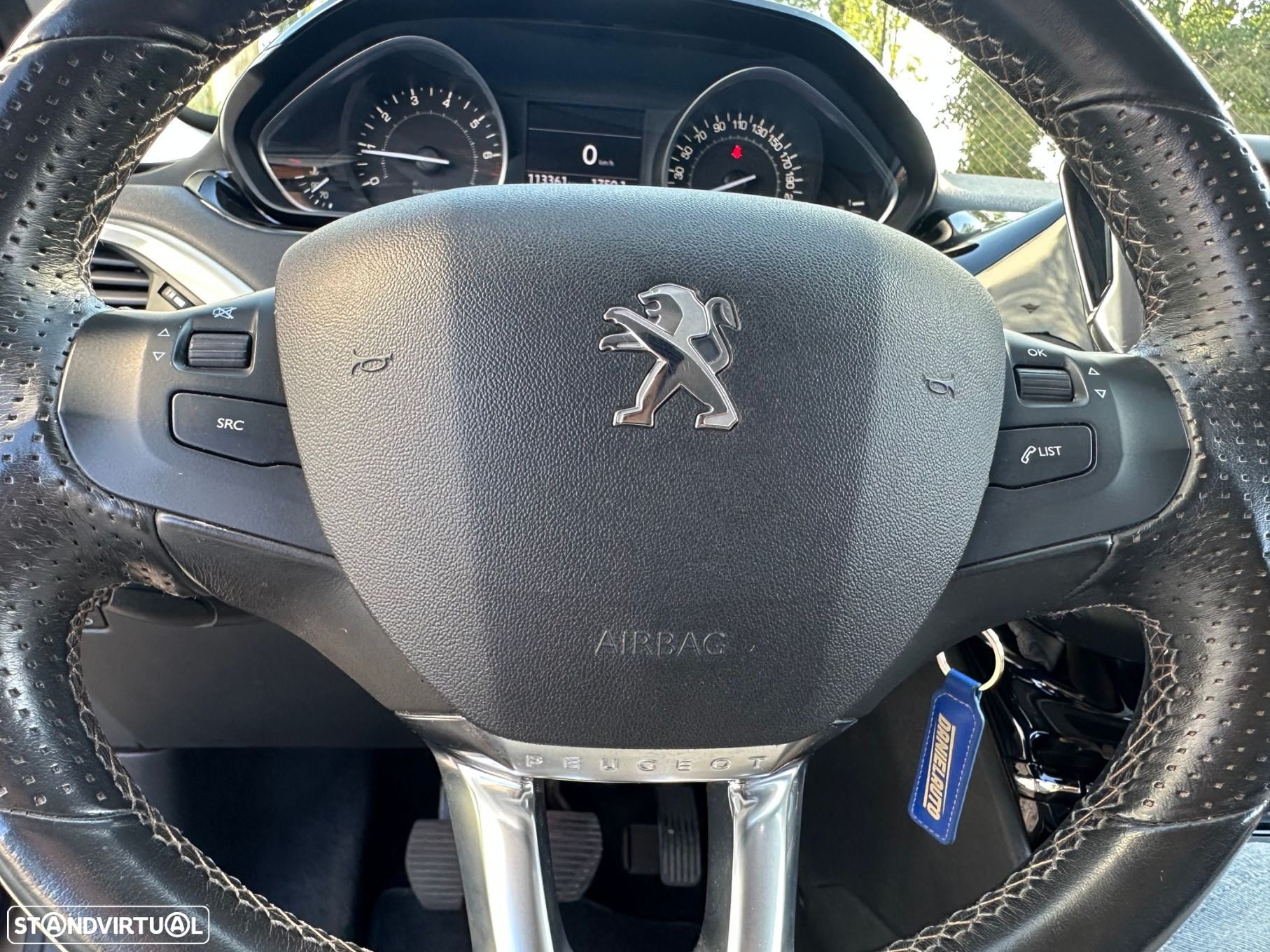 Peugeot 208 1.2 VTi Allure - 22