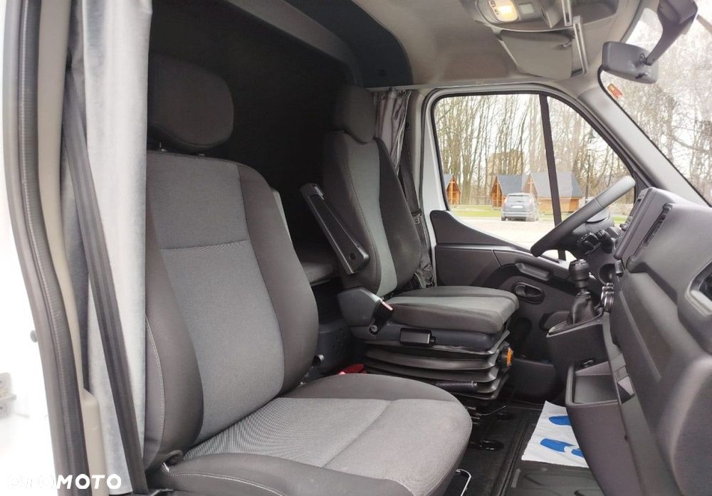 Renault Master - 22