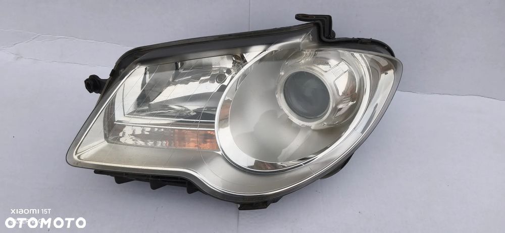Lampa prawa Lewa reflektor przedni VW Touran LIFT 08r przód Części LC9X LC9Z caddy - 18
