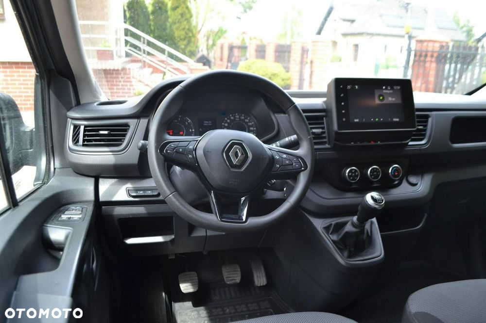 Renault Trafic - 12