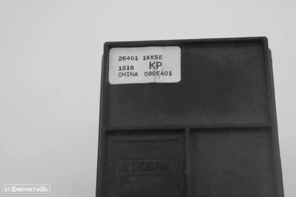 COMANDO ELEVADOR DE VIDRO FRONTAL ESQUERDO NISSAN JUKE 2016 -254011KK5E - 4