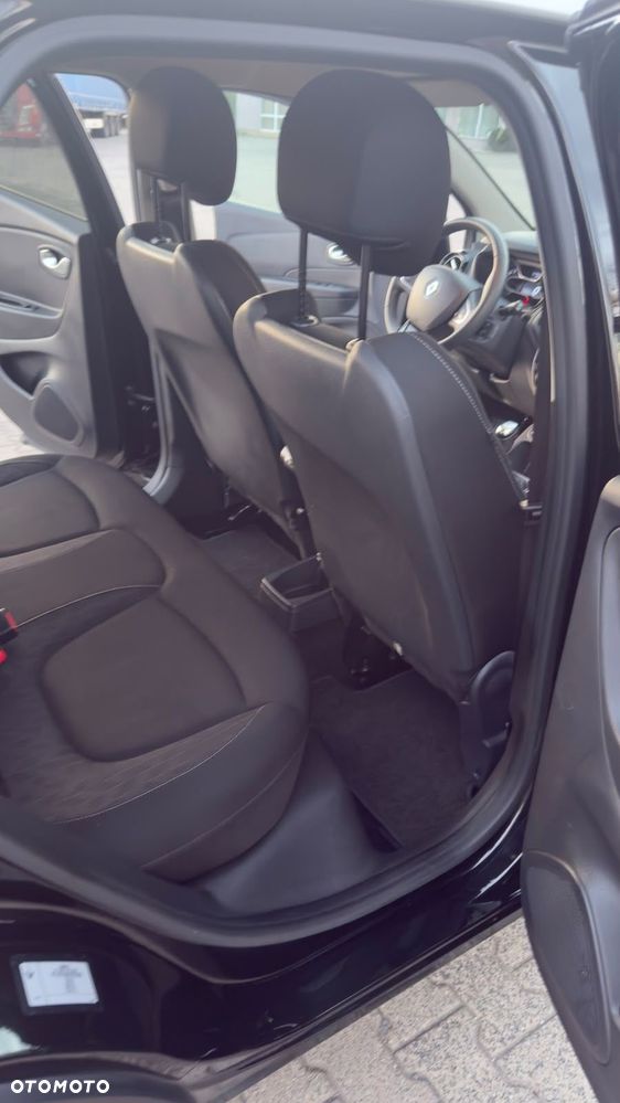 Renault Captur - 15